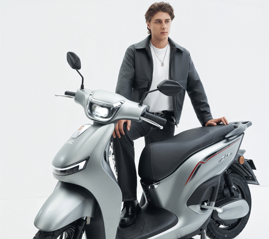 Ứng dụng sơn tĩnh điện trên xe điện JVC