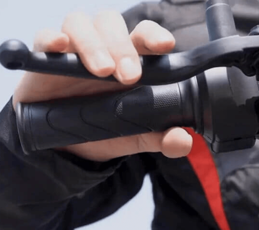 Các bước kiểm tra phanh xe điện tại nhà