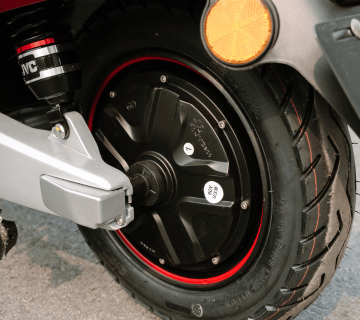 Các nguyên nhân phổ biến khiến xe điện bị kêu ở bánh sau